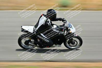 media/May-31-2025-Classic Track Day (Sat) [[da23ab3028]]/Group C/Session 4 (Turns 4 and 6)/